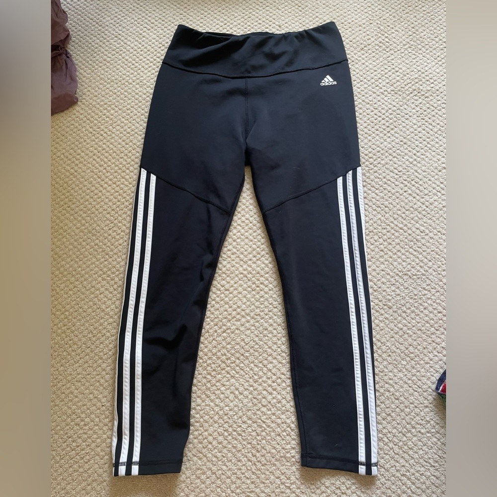 ADIDAS black striped cropped leggings